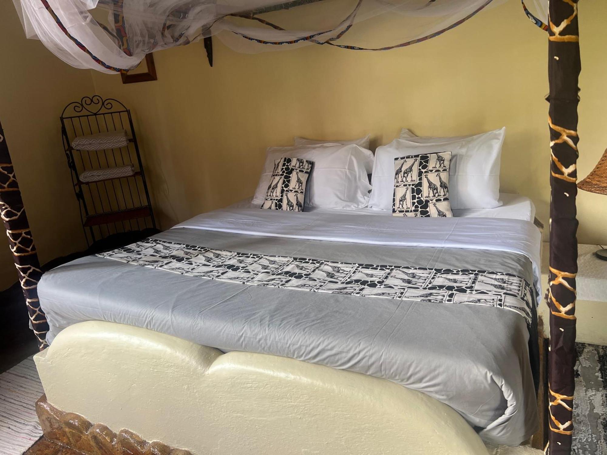 Nyore Hillside Retreat Mbarara Eksteriør billede